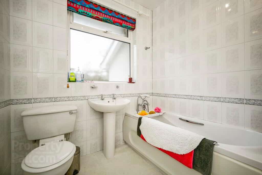Renovation of a 4 Bedroom Residential Home — project photo 12