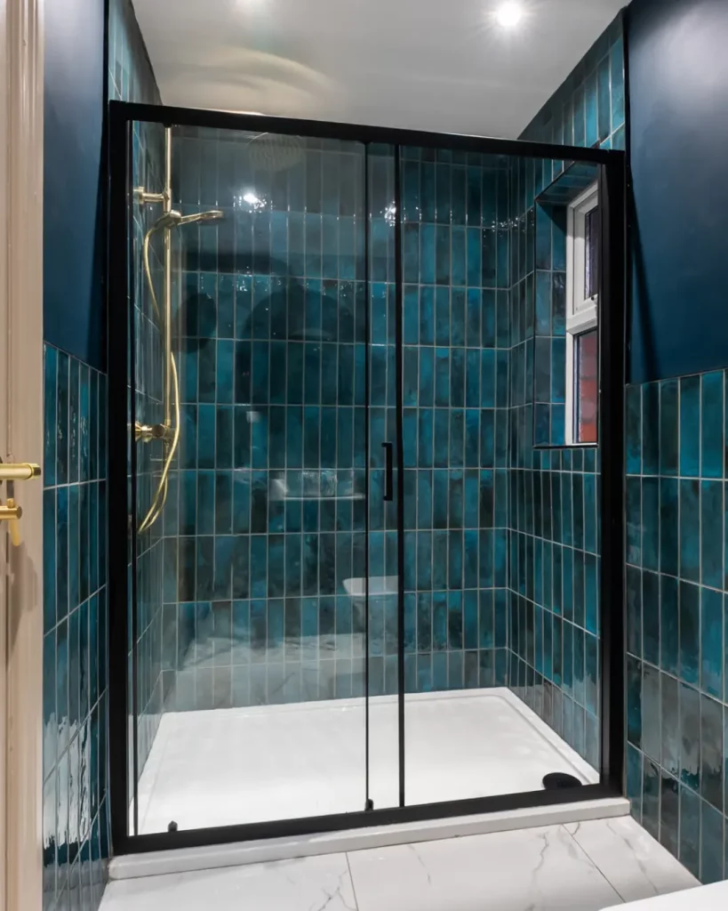 tiled shower room of apartment 1
